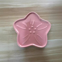 厂家供应陶瓷五角星粉色浮雕杯盘 瓷杯垫 樱花碟 可爱女学生喜欢
