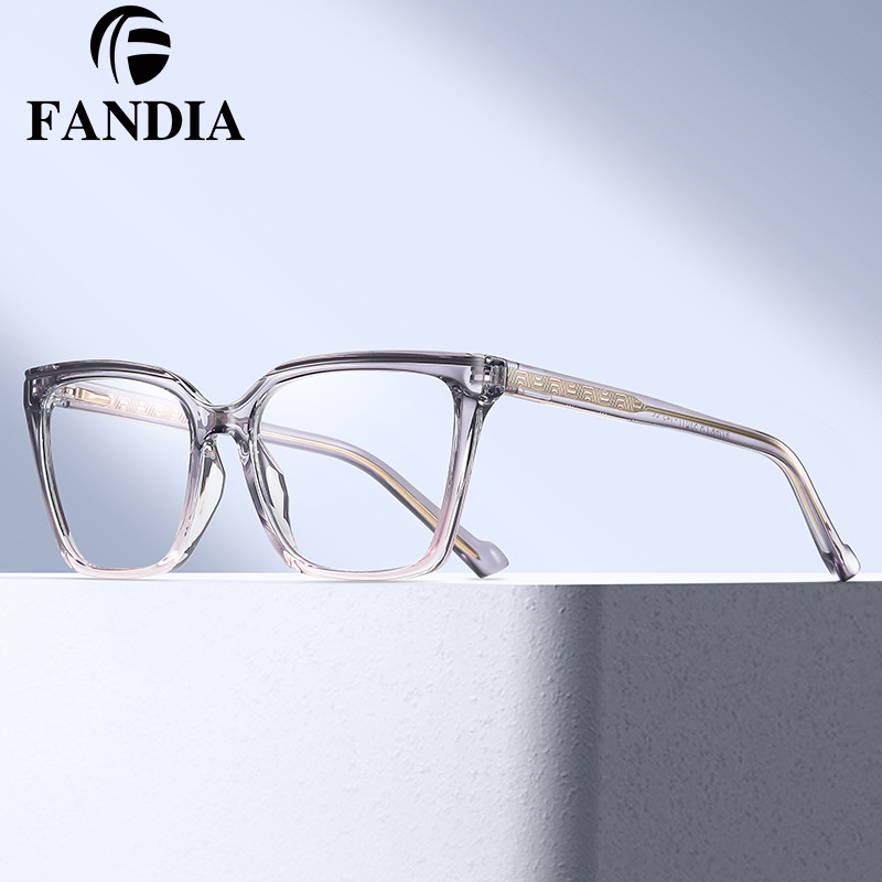 82268 nuevo modelo de comercio exterior TR90 gafas cuadradas anti-luz azul moda femenina CP propiónico pie espejo de computadora marco de miopía