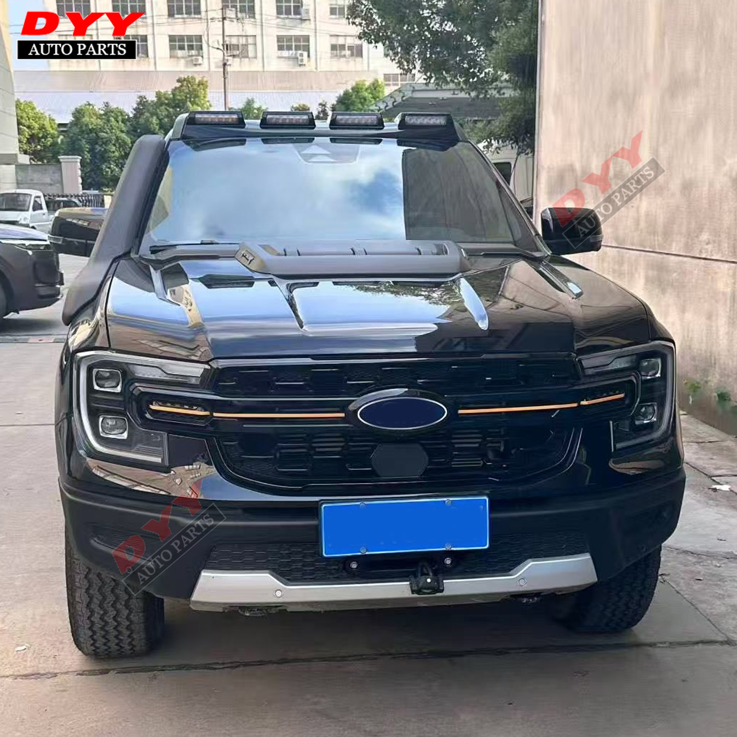 Aplicable a través de la frontera 23 + nuevo tipo de pickup AMAROK techo luz Amarok techo LED cuatro ojos foco especial T9