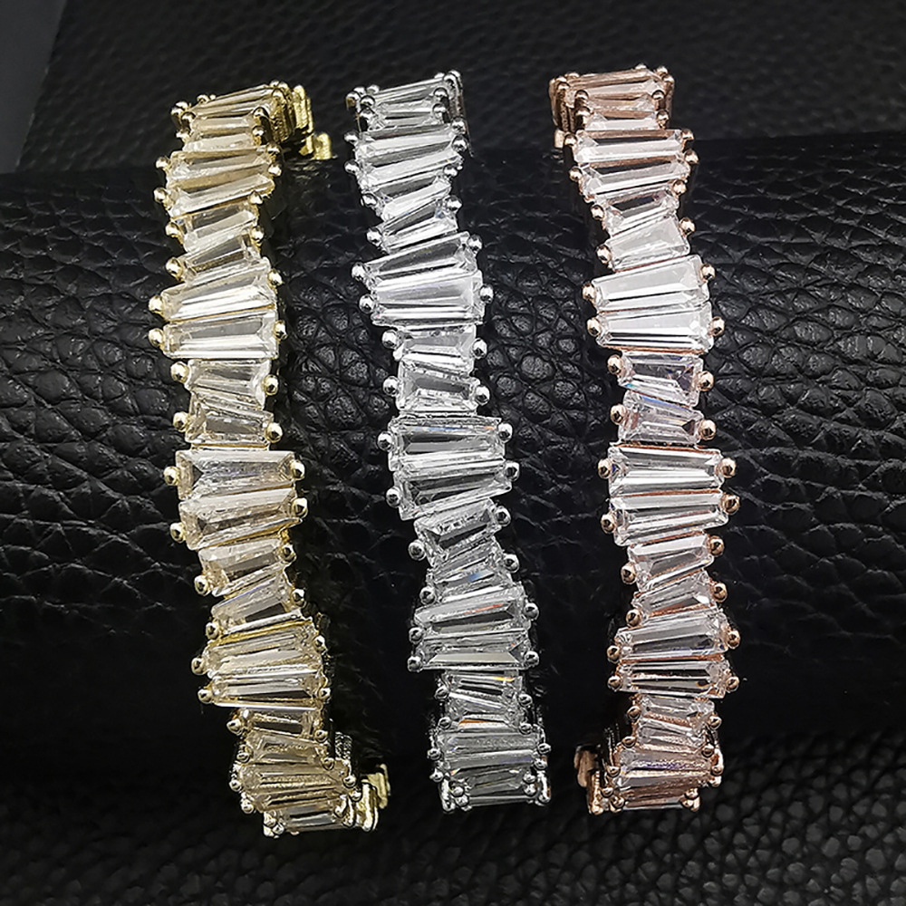 Onregelmatige armbandopening Verstelbare persoonlijkheid Veelzijdig Licht Luxe Design 5214_voghion.com