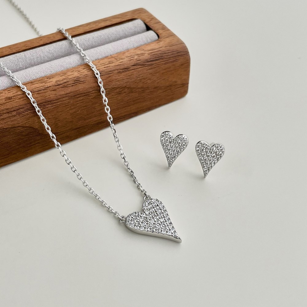 3g Weight 925 Sterling Silver Ear Needle Material 18K Gold Plated Plating Material Ear Studs Classification 1 Pair Quantity Daily Occasion 925 Sterling Silver Material Heart Shape Pattern Women's Gender IG Style Style 1 Pair 18K Gold Plated 925 Sterling Silver Heart Shape Ear Studs 9