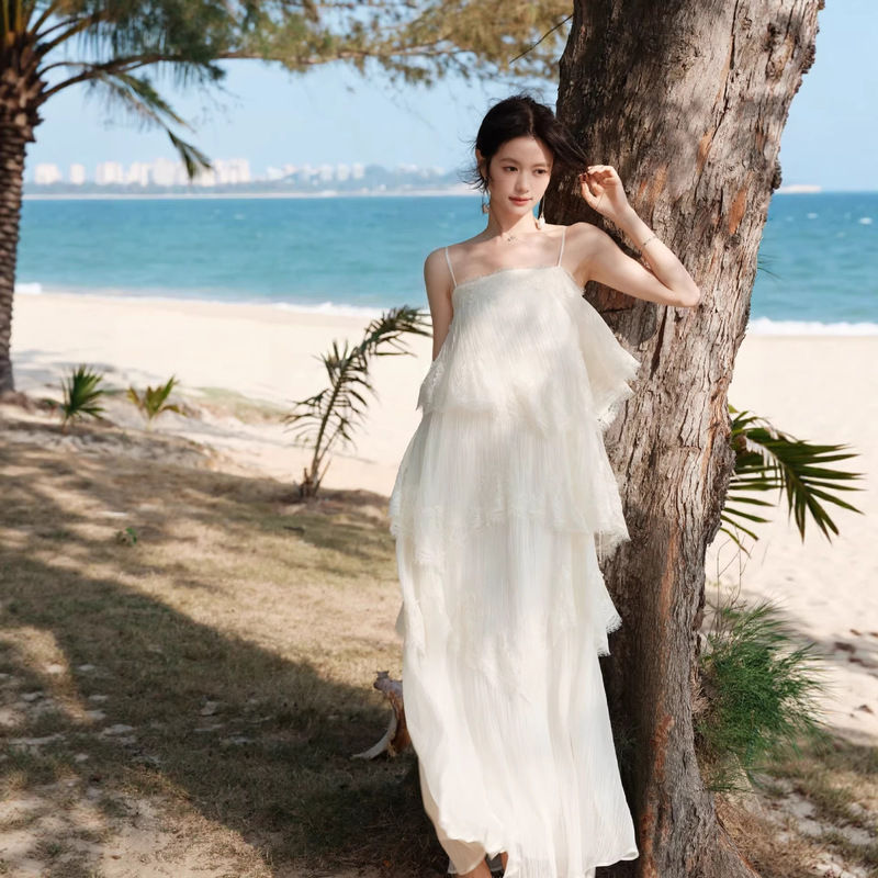 The Plums Are Ripe "Mist Sea Moonlight" Pearlescent Texture Heavy Lace Trim French-Style Suspender Puffy Cake Dress
