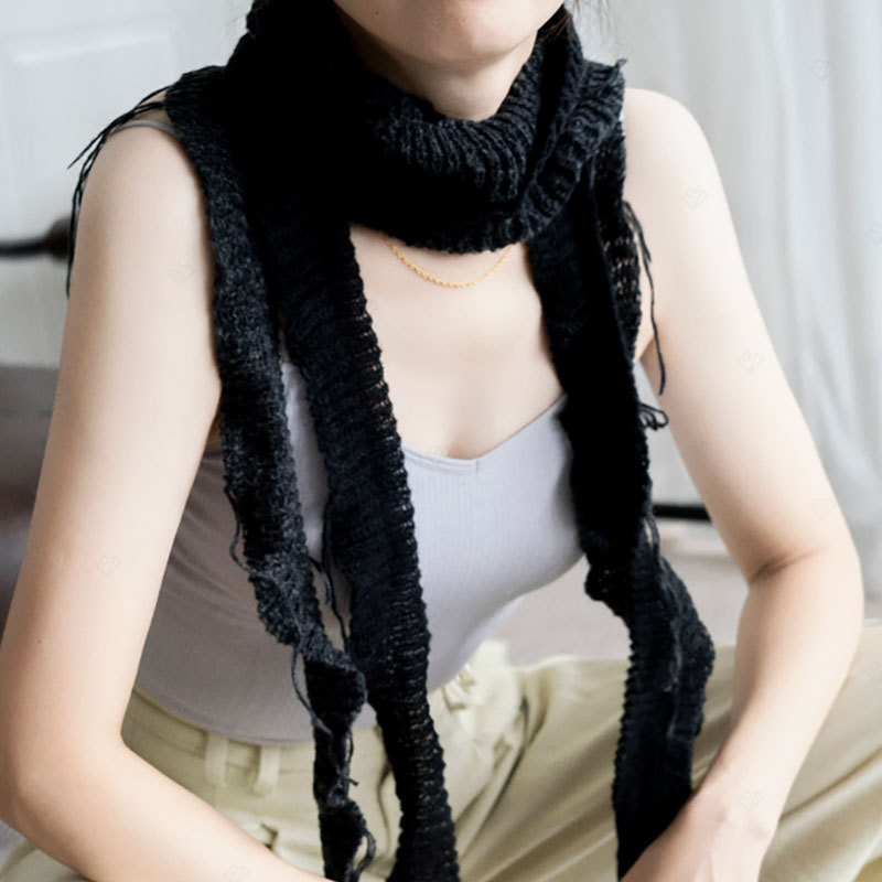 Y2K Niche Irregular Woven Tassel Color-Blocking Scarf for Women, Fashionable Two-Tone Knitted Decorative Neck Scarf
