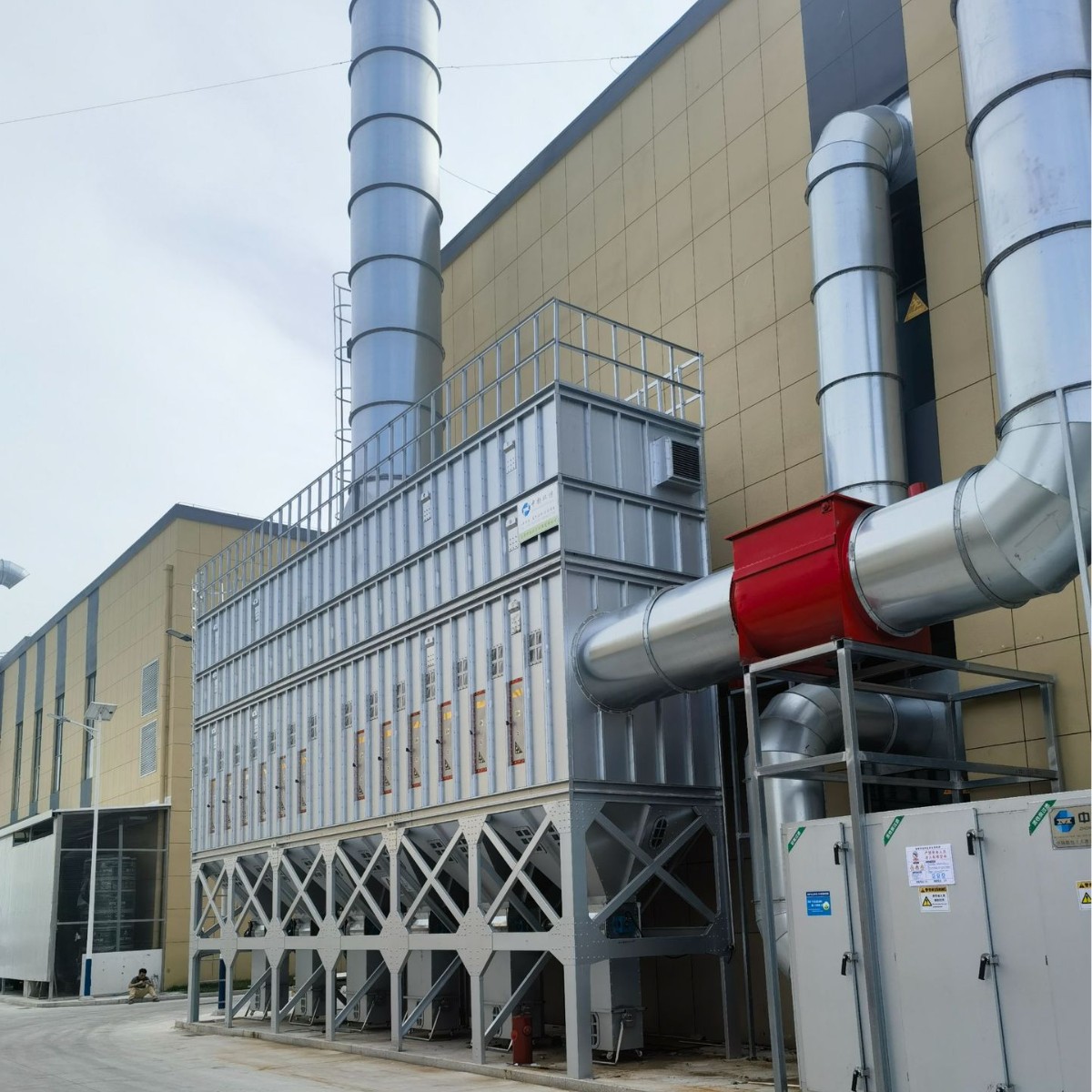 木工中央除尘设备 除尘主机置于室外或建筑物的设备间内高效