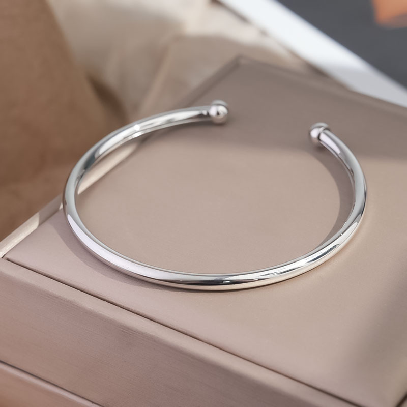 Brazalete Abierto Flexible de Cobre Chapado en Oro Real, Estilo Europeo y Americano, Simple, Ajustable, Deformable y Retorcido.