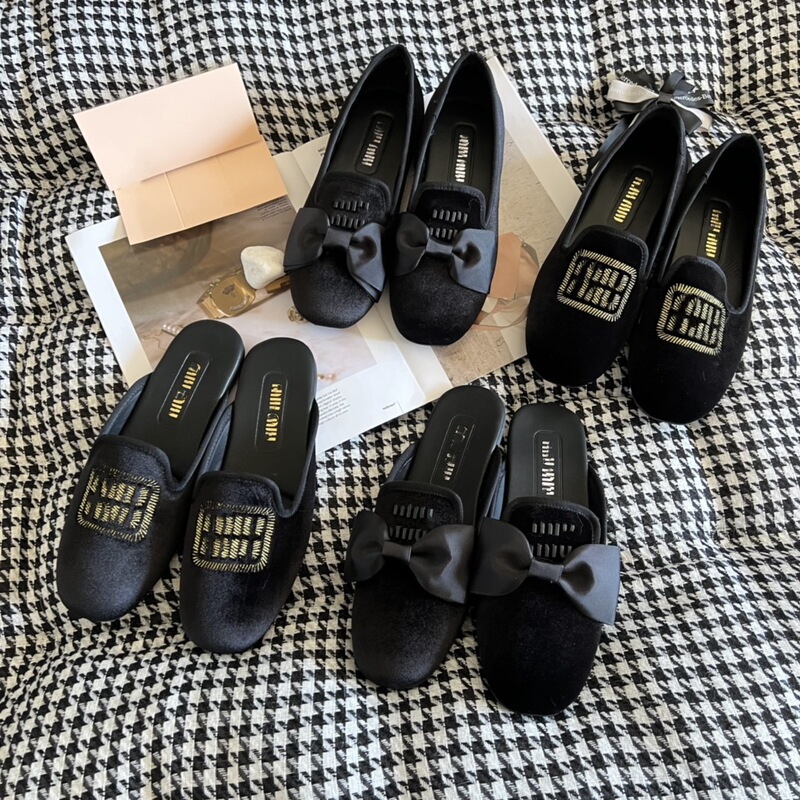 2023 New m Brand Velvet Bow Flat Ballet Shoes with a Sweet Texture, New Slip-On Loafers 2023 New m Brand Velvet Bow Flat Ballet Shoes with a Sweet Texture, New Slip-On Loafers