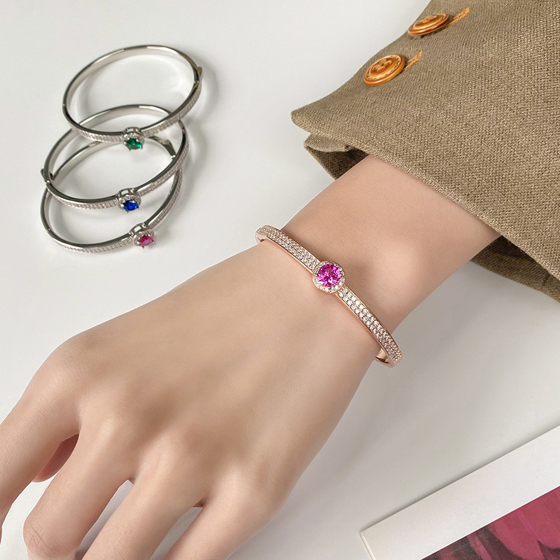 2024 nuevo estilo Zhuang Shengsheng joyería simulación Caibao corindón Europa y América pulsera simple retro mujer al por mayor piedra principal 6.5