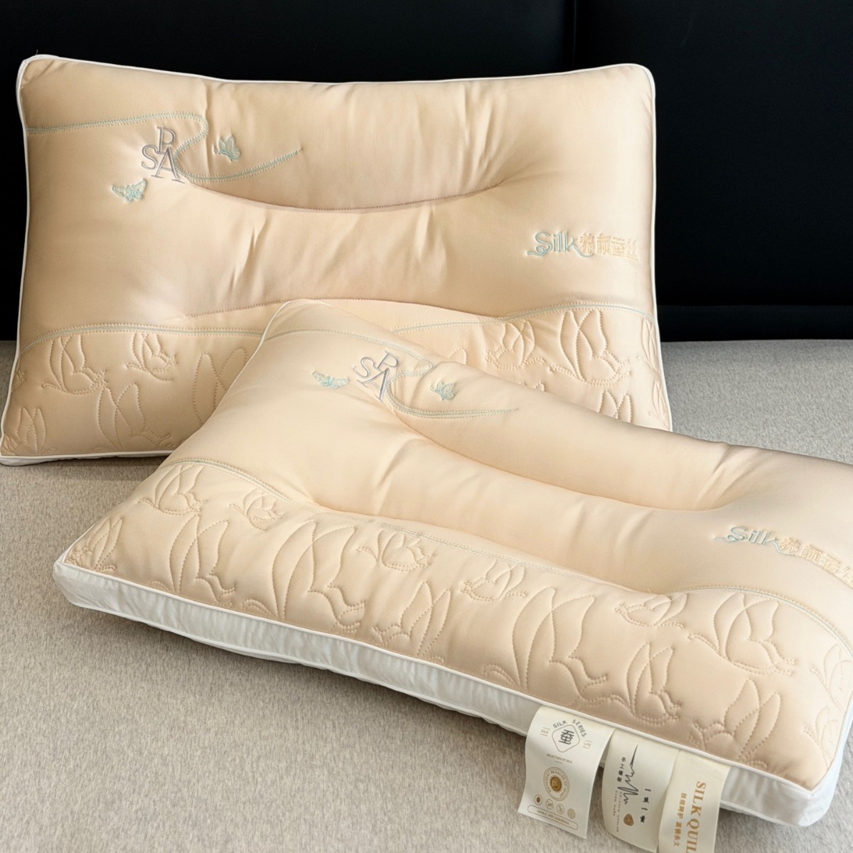 뷰티 실크 라텍스 베개 - 샴페인 골드