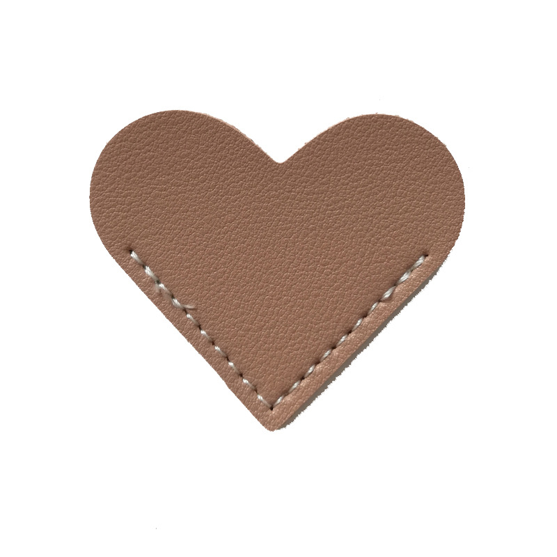 Los fabricantes suministran un gran número de en stock cuero amor notas adhesivas marcador regalo para amigos amor forma marcador pegatinas