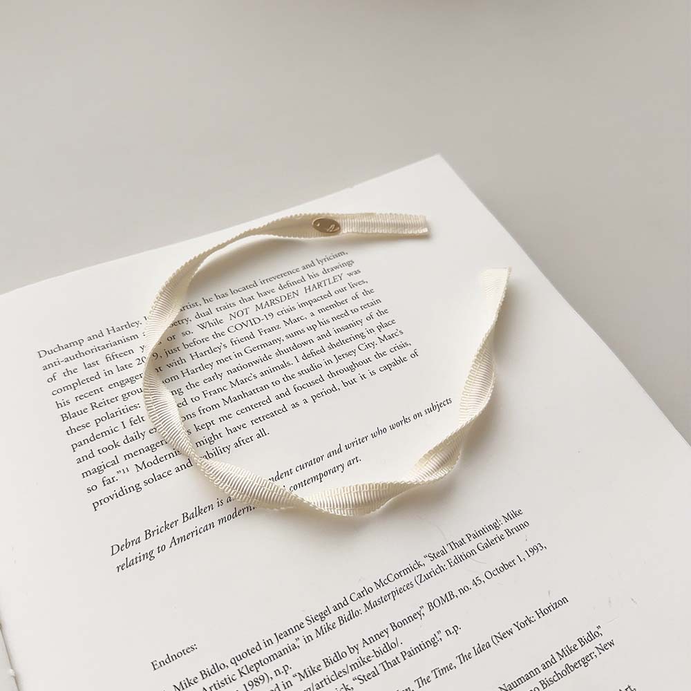 Diadema en espiral de color dopamina de primavera y verano para mujer 2025 nuevo estilo de salida de borde fino Diadema de sentido avanzado horquilla tocado