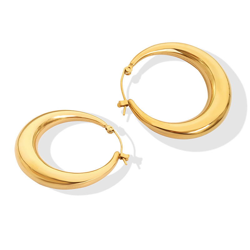 1 Par Estilo Simple Circulo Enchapado Acero Inoxidable Chapado En Oro Pendientes De Aro display picture 1