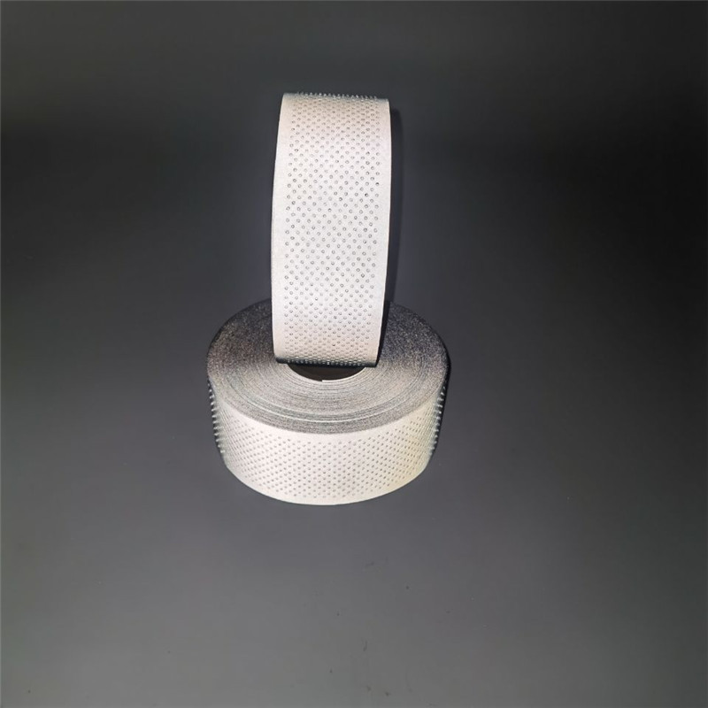 高亮化纤反光布打孔透气反光带冲孔镂空反光条亮银TC反光布料