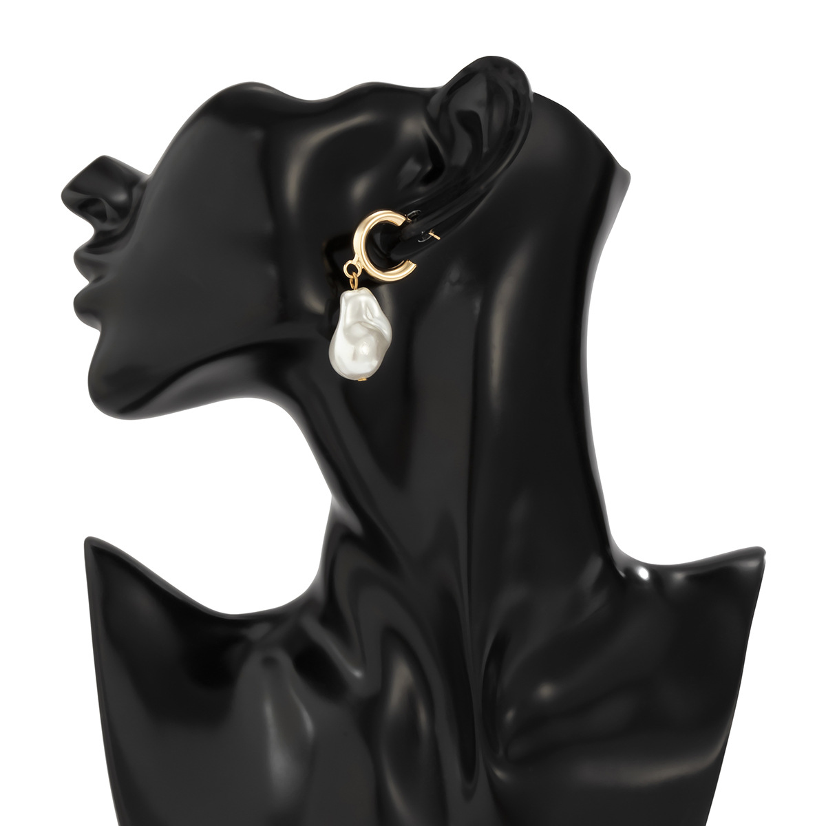 Ethnic Geometric Imitation Pearl Asymmetric Earrings Wholesale Nihaojewelry display picture 5