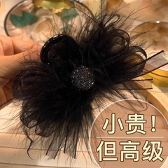 2025夏季新款高级感羽毛鲨鱼夹女后脑勺抓夹黑色蝴蝶结毛毛发夹