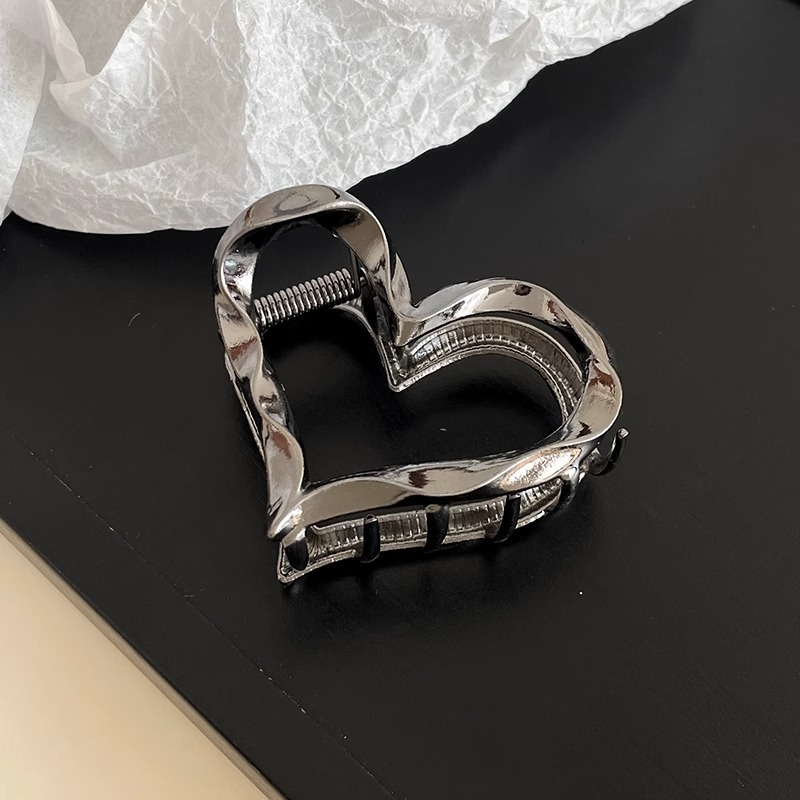 Golden en forma de corazón alta Cola de Caballo clip fijo horquilla trasera de las mujeres exquisita horquilla clip de gama alta tocado de gama alta