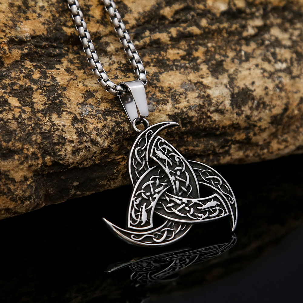 Viking Sun Totem Compass Triangle Necklace Titanium Steel Pendant_voghion.com