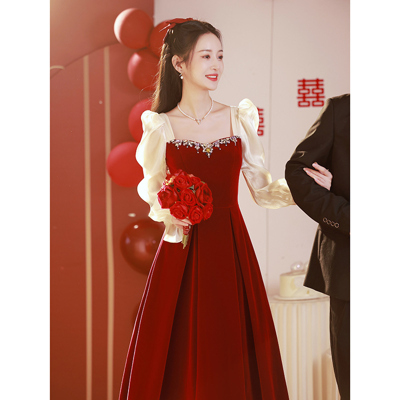 Vestido de novia estilo 2026 en color rojo vino, adecuado para uso diario, con mangas transparentes, vestido de compromiso y vestido de gala para banquete de bodas.