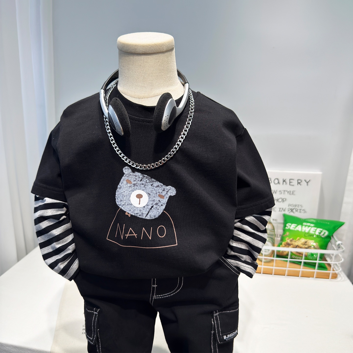 Boys' Autumn Style Faux Two-Piece T-Shirt, 2026 New Style, Fashionable Clothing, Children's Wear, Striped Bear Base Layer Shirt