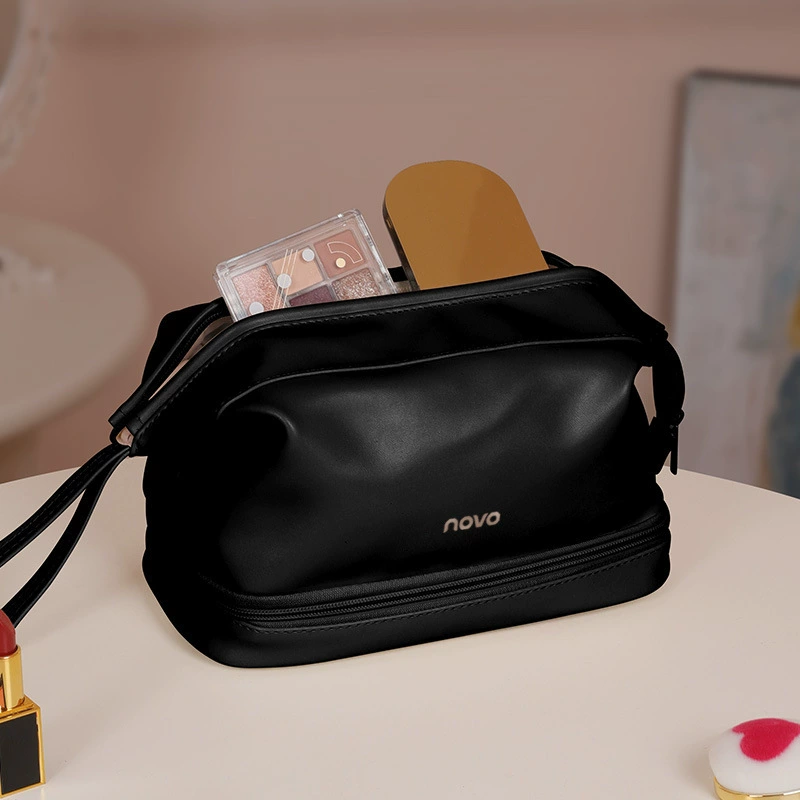 Handheld Cosmetic Bag, Capaciuos Travel Shoulder Organizer, High‑End Makeup Case, Lightweight