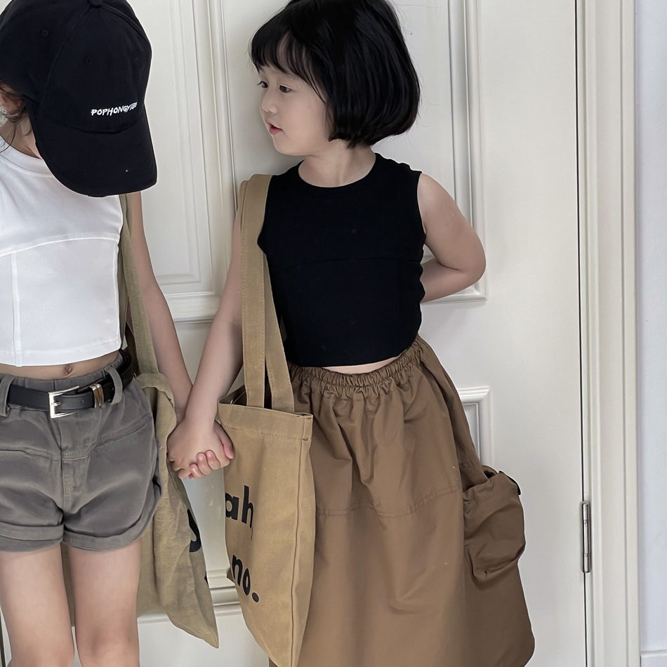2024 Summer New Children's Fashion Girl's Elastic Fitted Crop Top for Kids, Children, Babies, Stylish Sleeveless Upper Body Outfit