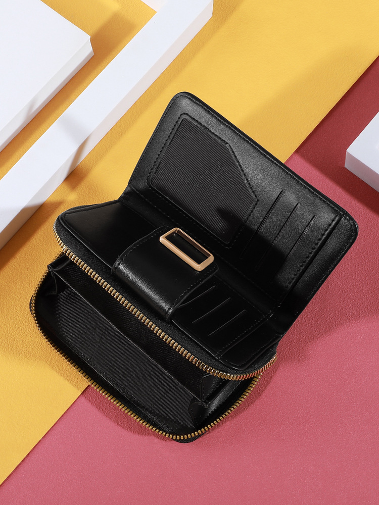 Diseño de nicho 2025 nuevas damas de verano pequeñas, frescas y exquisitas monederos plegables, carteras largas para estudiantes, carteras largas para mujeres