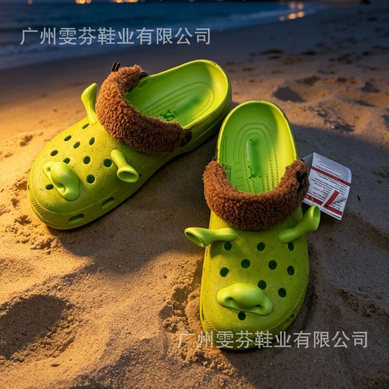 Monster Schrek 2026 perforated shoes, quick-drying, non-slip, unisex, hollow design, new dopamine slippers, outdoor beach shoes Monster Schrek 2026 perforated shoes, quick-drying, non-slip, unisex, hollow design, new dopamine slippers, outdoor beach shoes