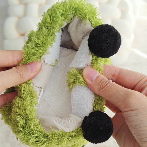 Mao Huhu little monster tissue bag, hanging INS roll tissue bag, car tissue box, portable tissue bag