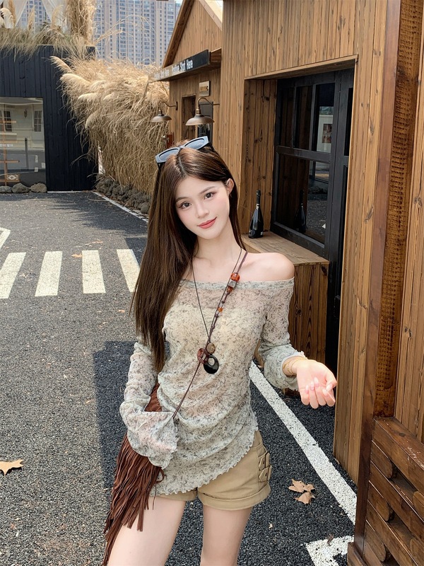 设计感辣妹斜肩长袖T恤女秋季韩系修身内搭小众独特显瘦打底上衣|undefined