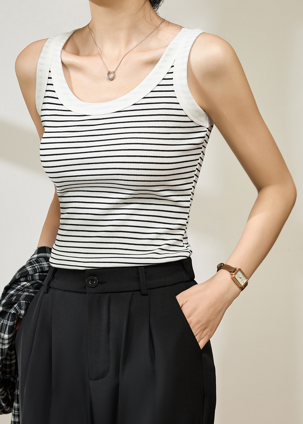 hmqViviiyNSAyin+WuaUt9Ly9Vn2po3es85o