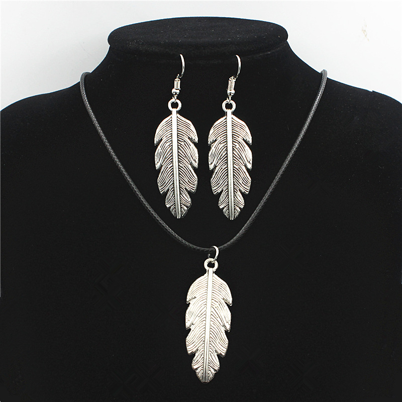 9g Weight Hip-Hop Retro Alloy Plating Women's Earrings Necklace