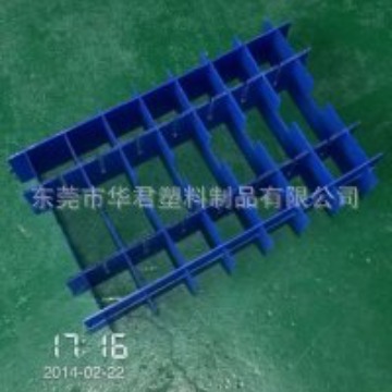 专业定款制各种绝缘塑胶蜂巢板中空板刀卡现货批发东莞市刀卡堆叠