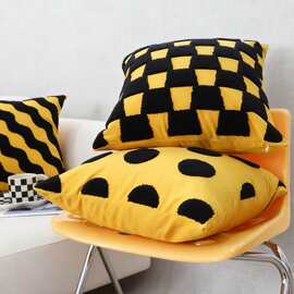 INS风波点草间弥生南瓜刺绣抱枕民宿玩偶沙发靠垫抱枕套轻奢北欧