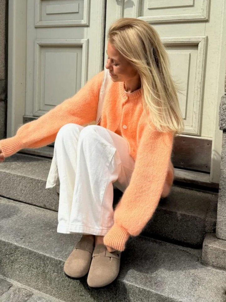 Áo cardigan len dệt kim dáng mỏng nhẹ cài nút một hàng, tay dài cổ tròn nữ — hoa hồng đỏ, màu be, màu cam, màu hoa cà chi tiết 84