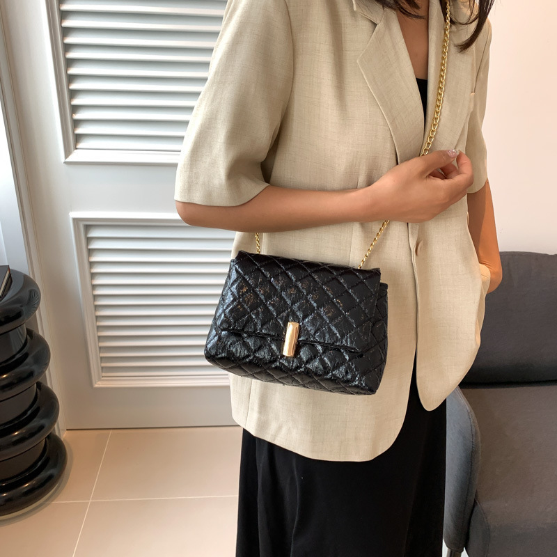 Underarm for women in autumn, new minimalist diamond grid embroidery thread crossbody bag, small fragrant wind chain_voghion.com