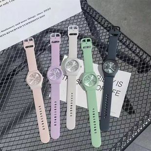 ��Ʒֱ�N�ǹ�ɫ���s�W���ֱ픵�֕r�й��zʯӢ��Ůʿ���e������l