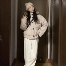 超好看韩系短款面包服女2024冬新款小个子加厚显设计风羽绒棉服