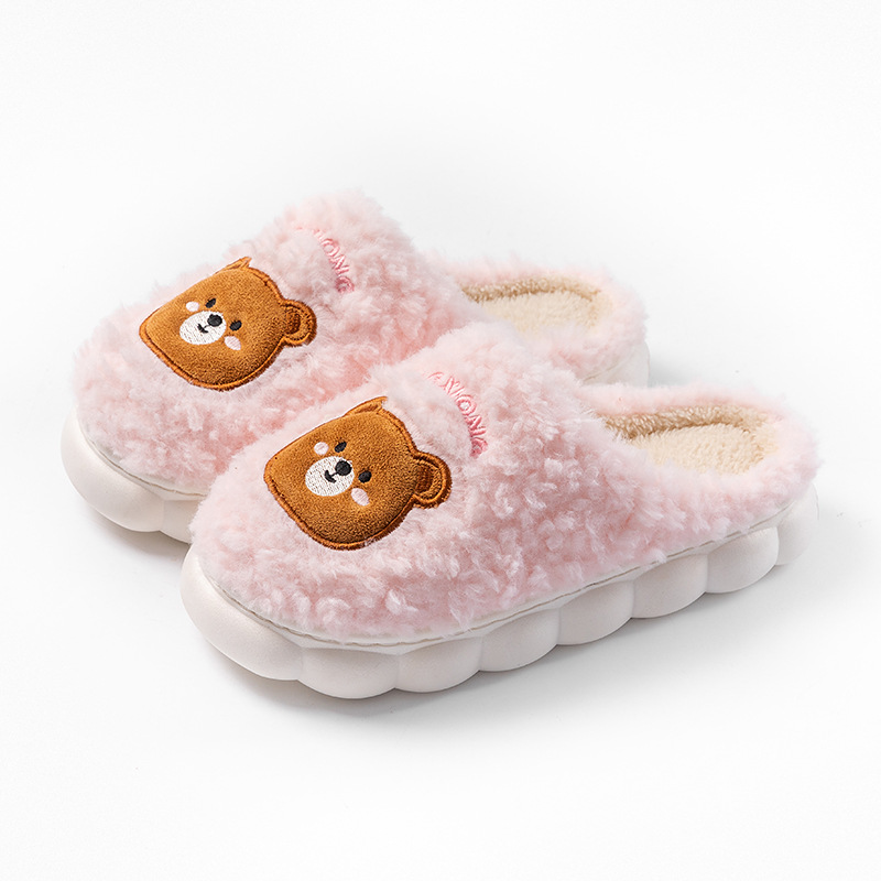 2025 otoño y invierno nuevas zapatillas de algodón dibujos animados lindos de cachemira calentamiento de fondo grueso antideslizante zapatos de algodón domésticos para mujeres