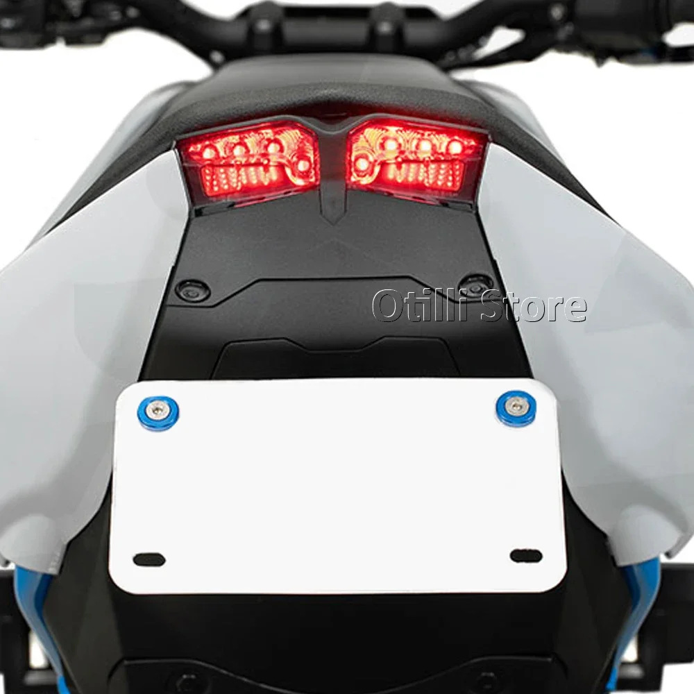 Suitable for Suzuki Gsx-8S/8R 2023-2025 Integrated Led Taillight Short Tail Modified License Plate Holder