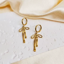 耳环;耳扣;项坠