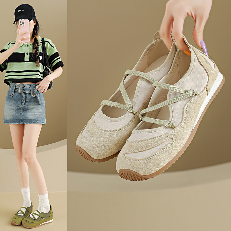 2026 New White Sneakers for Women, Spring and Autumn, Korean Style Slip-On Casual Sports Versatile Sneakers, Street Style 6802 2026 New White Sneakers for Women, Spring and Autumn, Korean Style Slip-On Casual Sports Versatile Sneakers, Street Style 6802