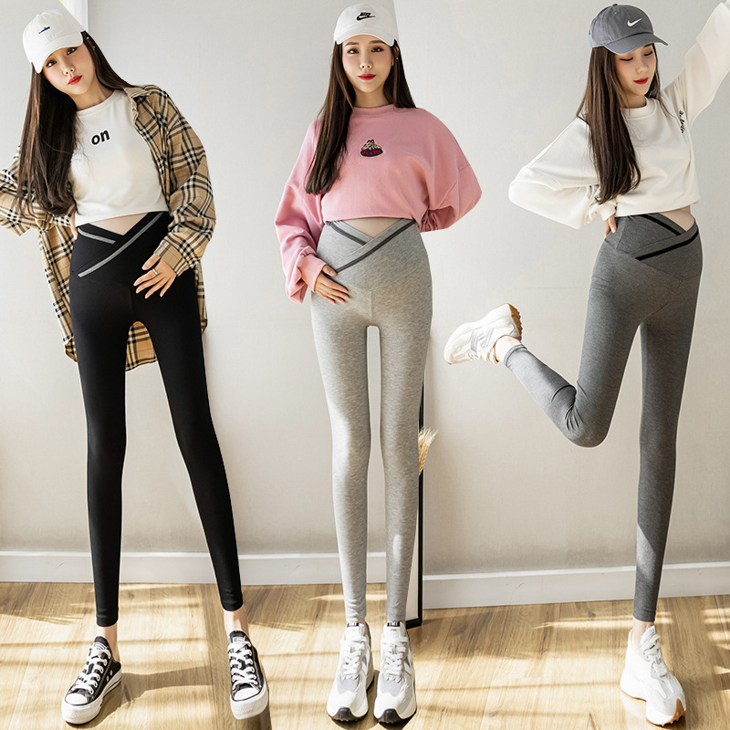 Real Shot New 2025 Early Spring Pregnant Women's Pants Vertical Striped Pants Cross Waist Hip Yoga Skinny Leg Bottoming Barbie Pants