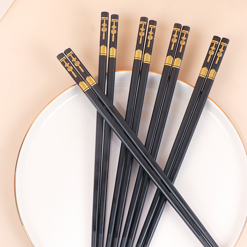Alloy Chopsticks for Home Use, 16 Pairs, Chinese Knot Design, High Temperature Resistant, Mold-Proof, Non-Slip Set, Wholesale for Hotels and Restaurants