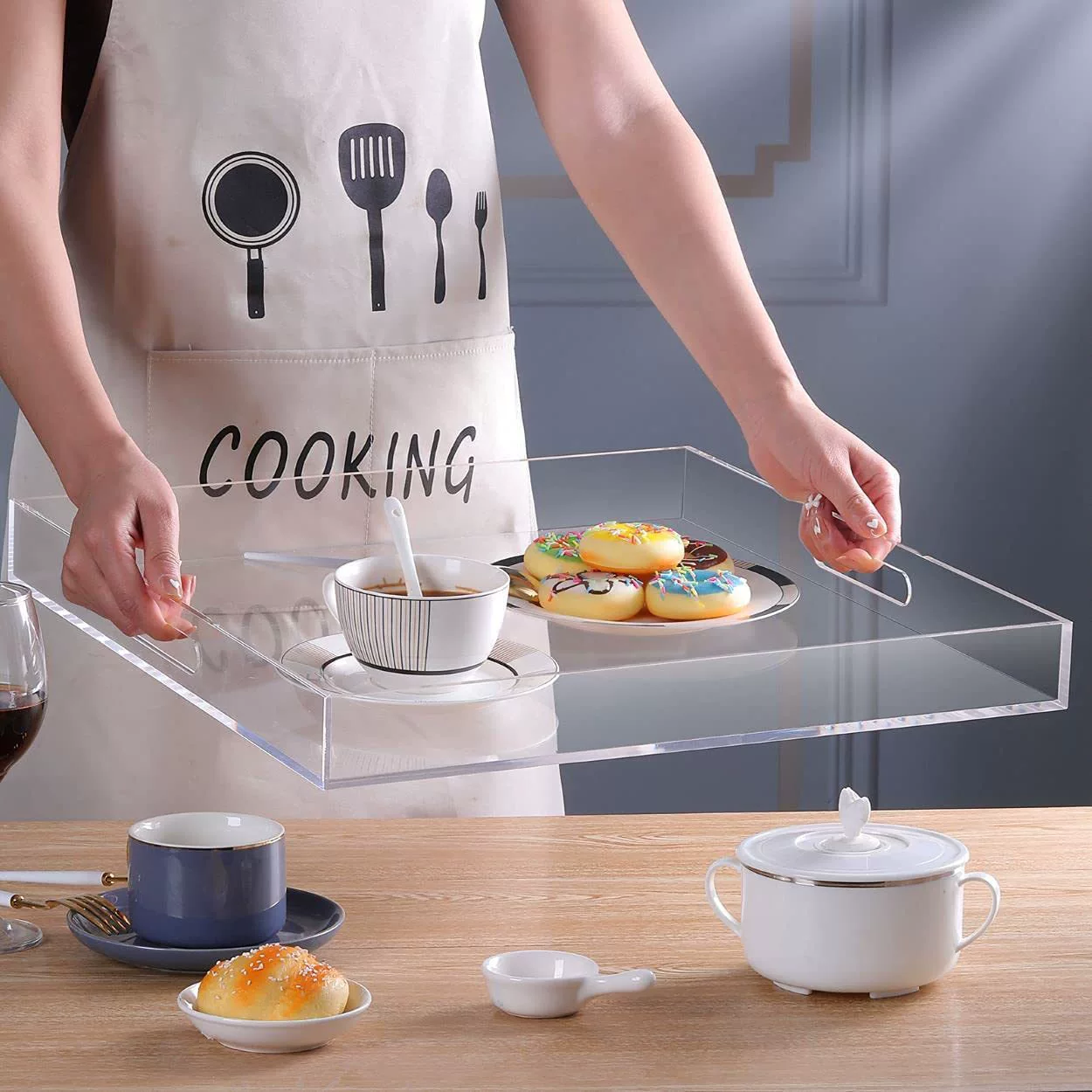 "Acrylic rectangular pen for home use, dinner plate, storage box" → "Акриловый прямоугольный пенал для домашнего использования, тарелка для обеда, ящик для хранения"
