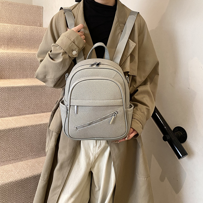 2025 mochila coreana nueva mochila de moda casual para mujeres multifuncional de gran capacidad bolsa de moda al por mayor
