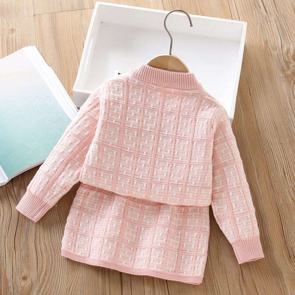 Pull pour fille 2024 automne/hiver nouveau petit style parfumé nœud papillon tricoté cardigan sac jupe ensemble deux pièces_voghion.com