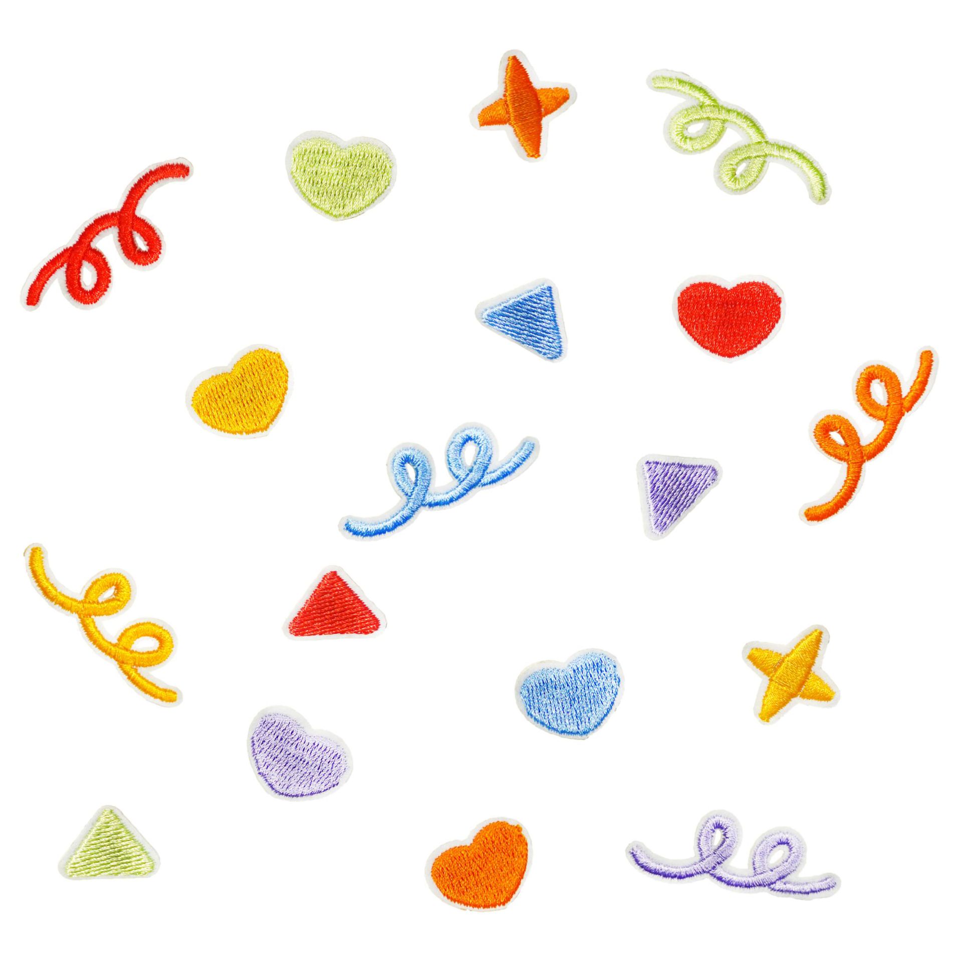 新款彩色爱心弹簧刺绣布贴 服装辅料补丁贴热熔胶款装饰云朵手缝