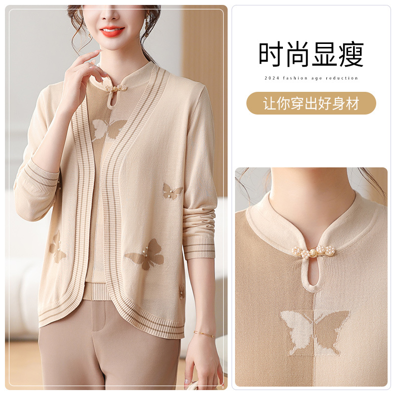 中年のお母さんの春の服のニットの服の2つのセットの新型の中国風のファッションは年齢を減らします中高年の婦人服の秋のコートを減らします。|undefined