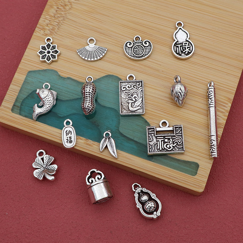 Xizang Silver Good Luck and Peace Small Pendant, Toy Bracelet, Clothing Pendant, DIY Alloy Jewelry Xizang Silver Good Luck and Peace Small Pendant, Toy Bracelet, Clothing Pendant, DIY Alloy Jewelry