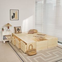 畳の木の箱はベッドをつづり合わせます。