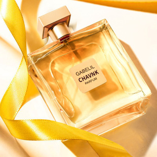 С������Ʒ�Ƽβ�����Ůʿ��ˮ�־õ���W��ƽ�r 100ml��ˮ���l